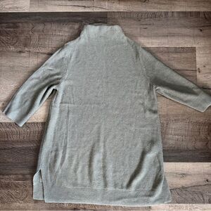 Reitmans Cotton/ Viscose Blend Knitted Gray HighNeck Bodycon Sweater Size L